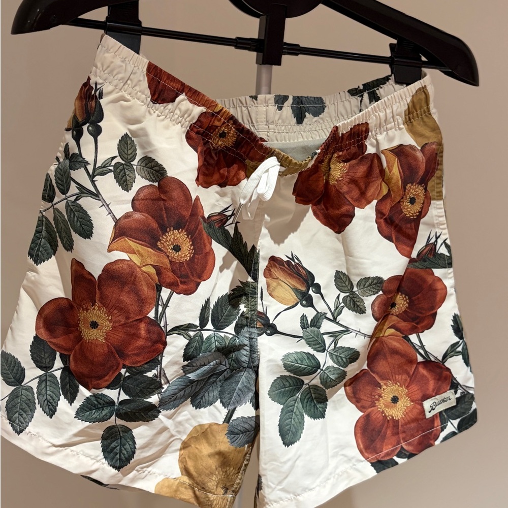 Men’s swim shorts floral